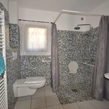 Le Clos Des Galejades Daire